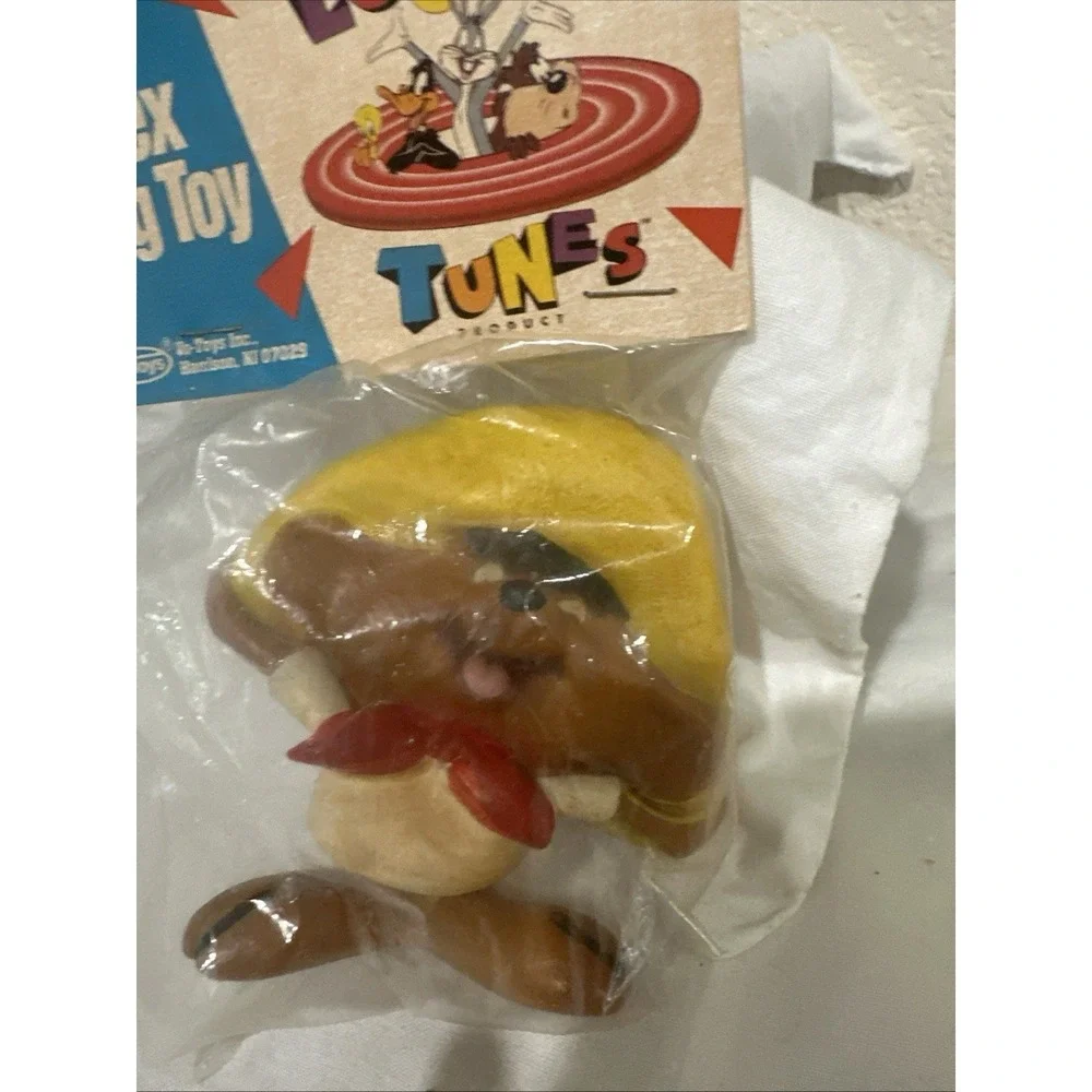 1990's VTG Looney Tunes VO-TOYS V.I.P Vinyl Dog Toy 1992 Speedy Gonzalez